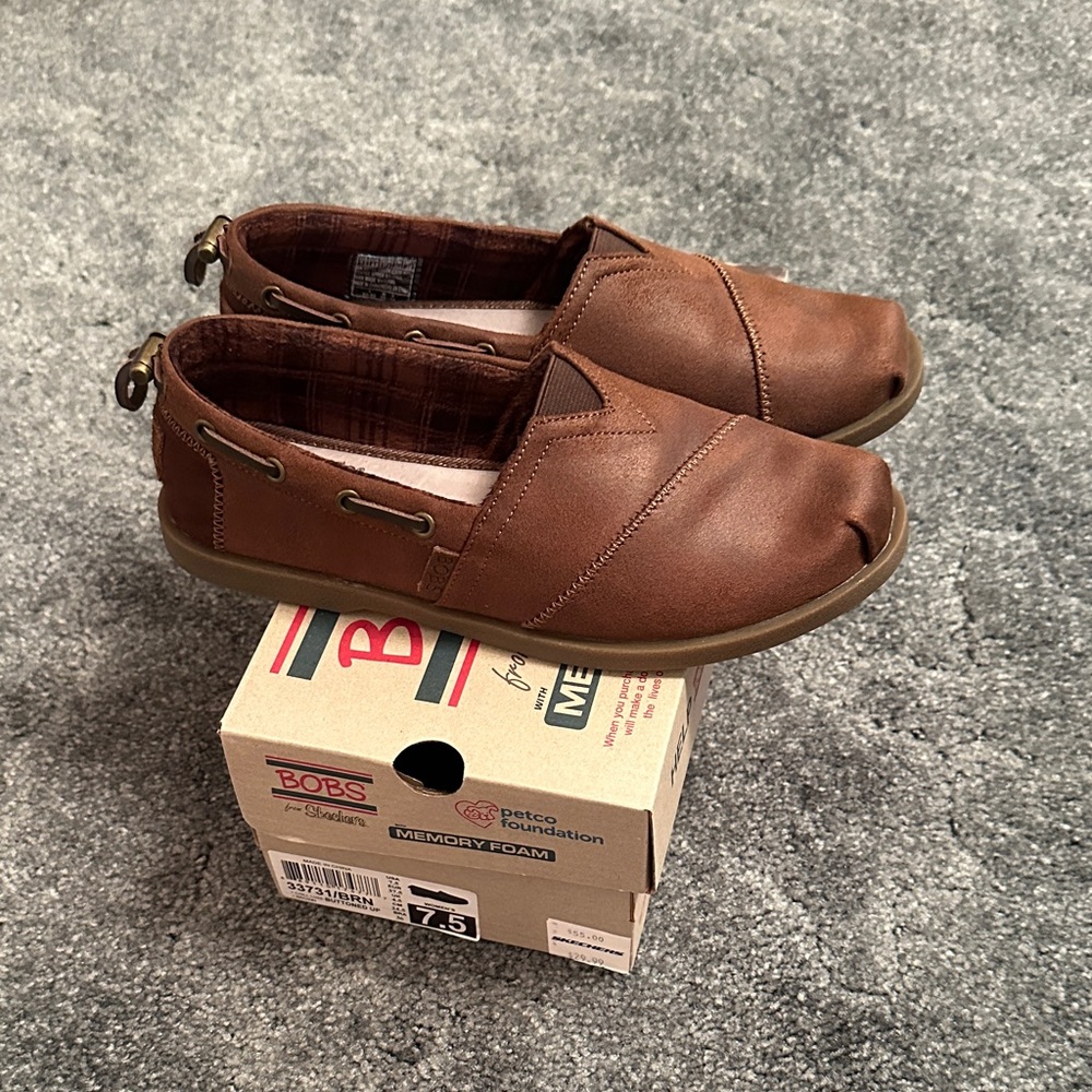 Skechers Women’s Tan Slip-On Loafers